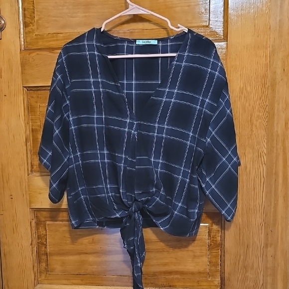 Karlie Tops - Karlie Blue Short Sleeve Tie Front Blouse S